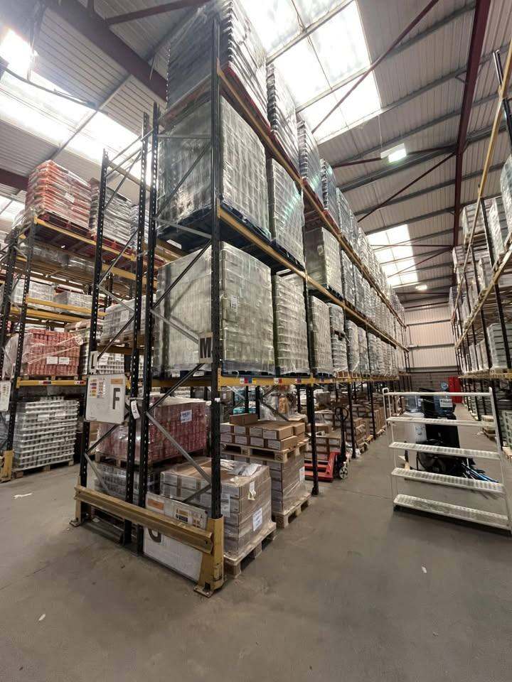 Industrial Pallet Racking with Beams & Upright Frames – Used Condition