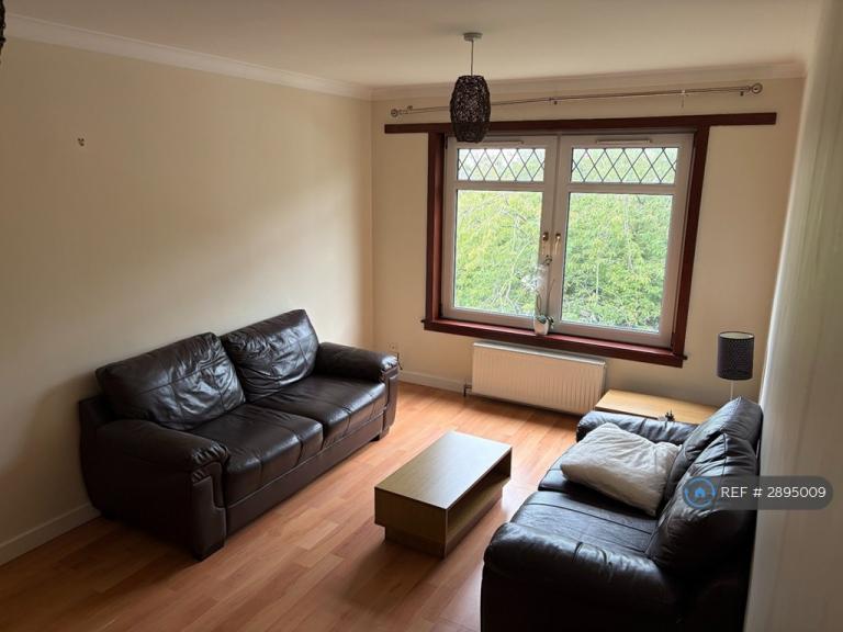 2 bedroom flat in Plane Tree Road, Aberdeen, AB16 (2 bed) (#2895009)