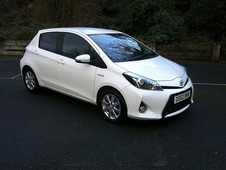 2012 Toyota Yaris 1.5 VVT-i Hybrid T4 5dr CVT HATCHBACK Petrol/Electric Hybrid Automatic