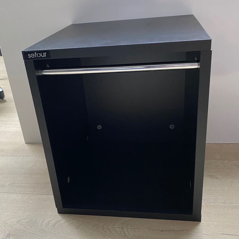 Sefour vinyl record crate