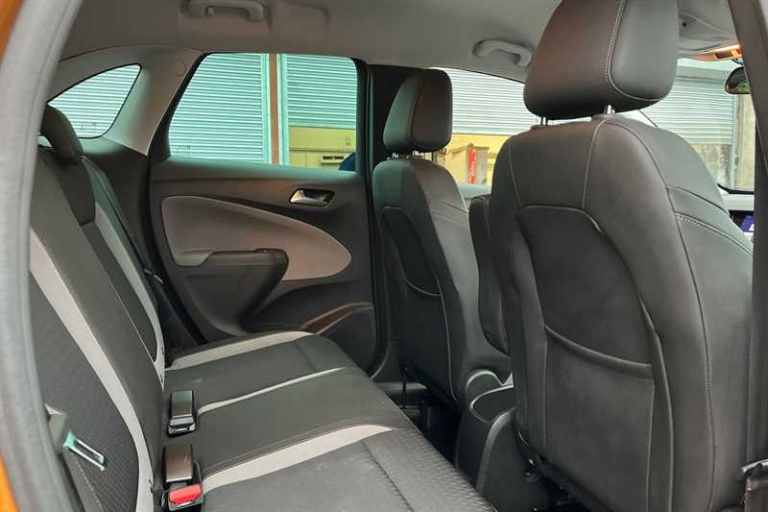 2019 Vauxhall Crossland X 1.2T ecoTec [110] Tech Line Nav 5dr [6 Spd] [S/S] HATCHBACK PETROL Manual