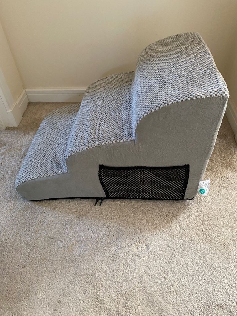 Dog stairs/ steps - grey