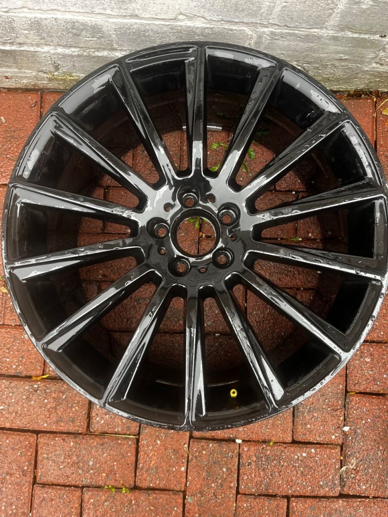 Mercedes Turbine 20” black alloy Rear 