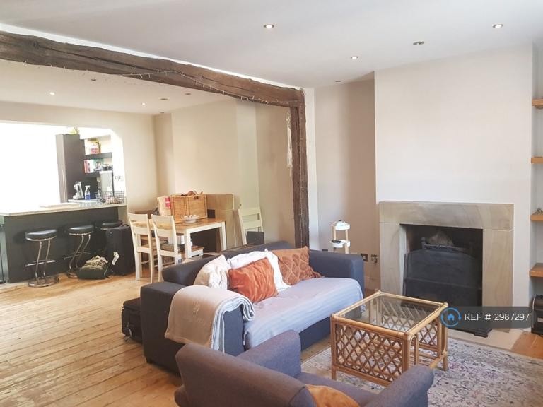 2 bedroom house in Rasper Road, London, N20 (2 bed) (#2987297)