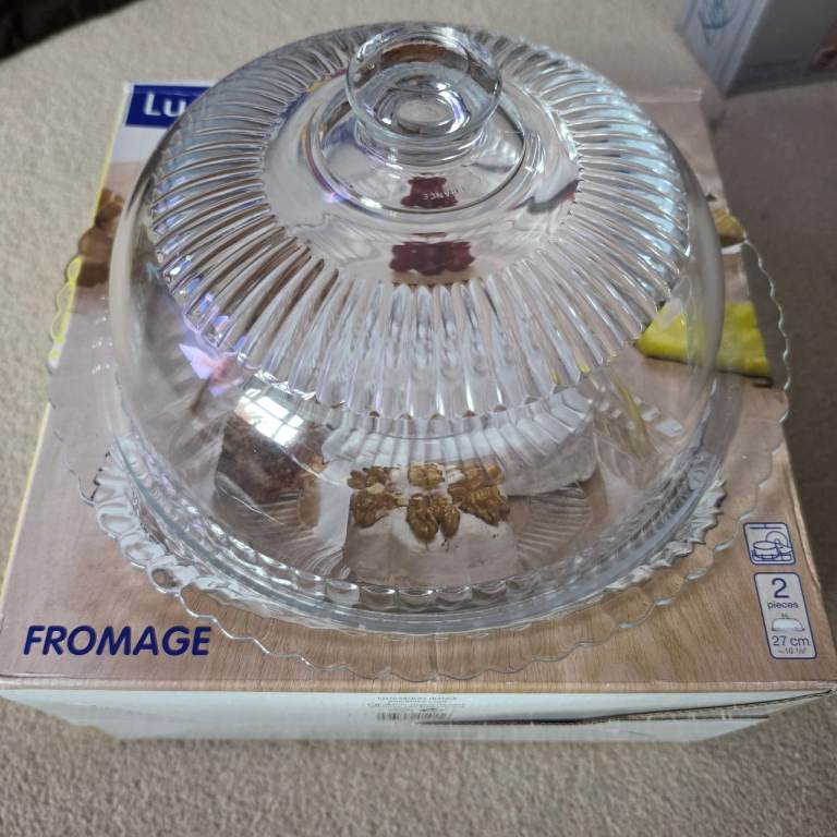 Glass Domed Cake Stand