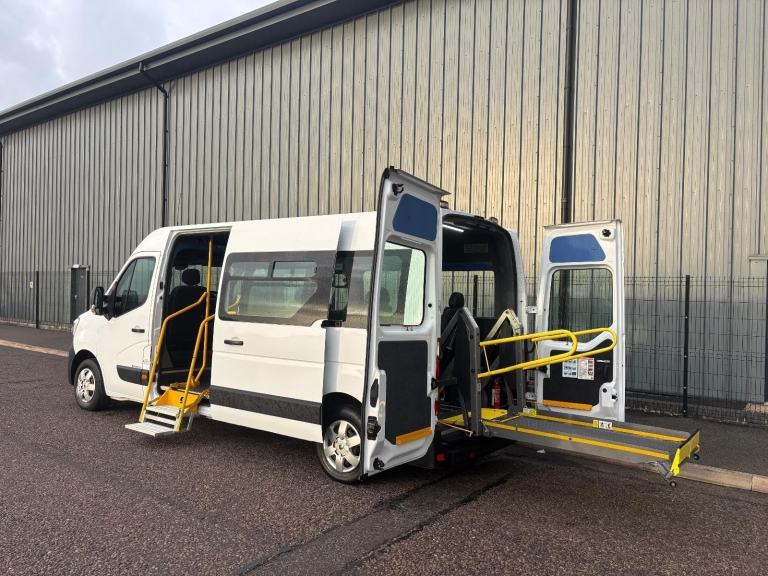 2023 (73) RENAULT MASTER 2.3 DCI 145 H2 L3 MINIBUS MOBILITY BUS DISABLED ACCESS