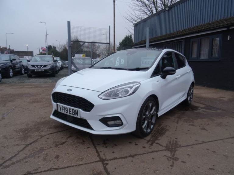  Ford Fiesta 1.0 EcoBoost 125 ST-Line X 5dr LOW MILEAGE Petrol