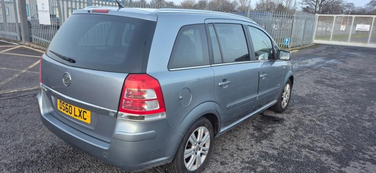 2010 Vauxhall Zafira 1.8i Elite 5dr MPV Petrol Manual