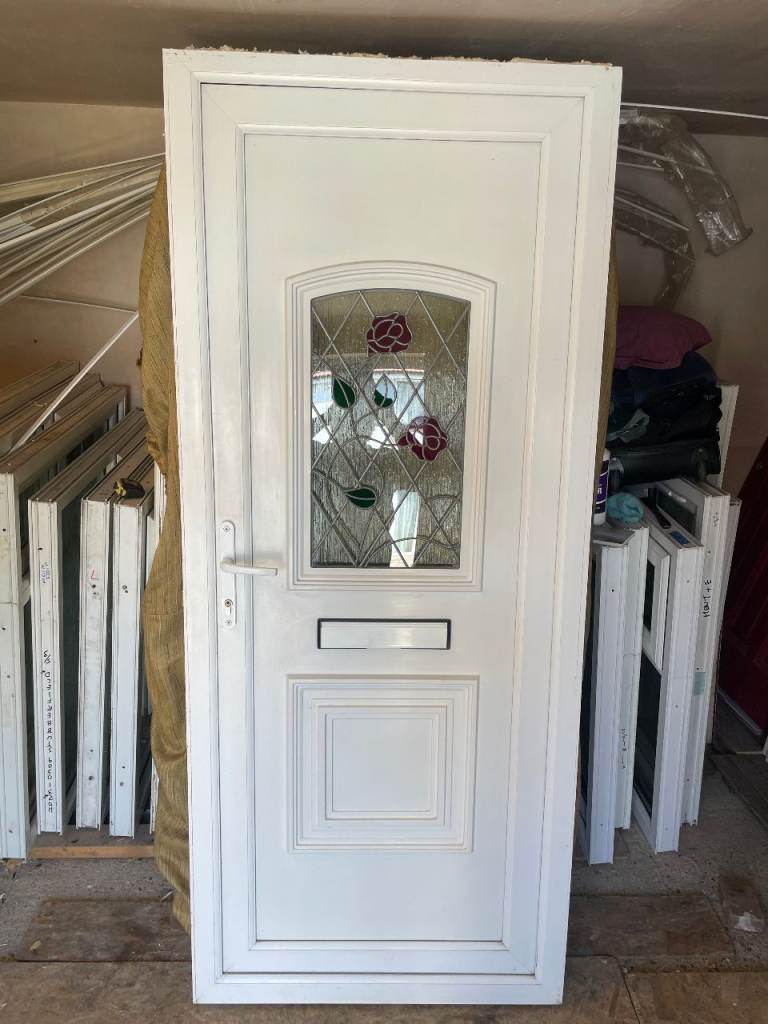 UPVC DOOR 208.5 x 89 cm - BEAUTIFUL UPVC DOUBLE GLAZED DOOR - STAINED GLASS (REF: DX39)