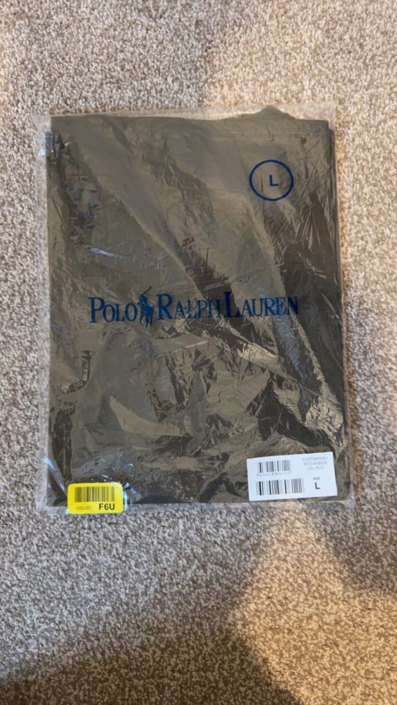 Polo Ralph Lauren Men's T-shirt - Green, Size L, Brand New