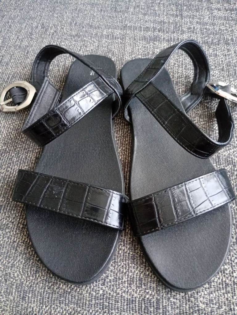 Yours sandles 