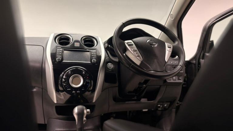 2015 Nissan Note 1.2 DiG-S Tekna 5dr Auto MPV PETROL Automatic