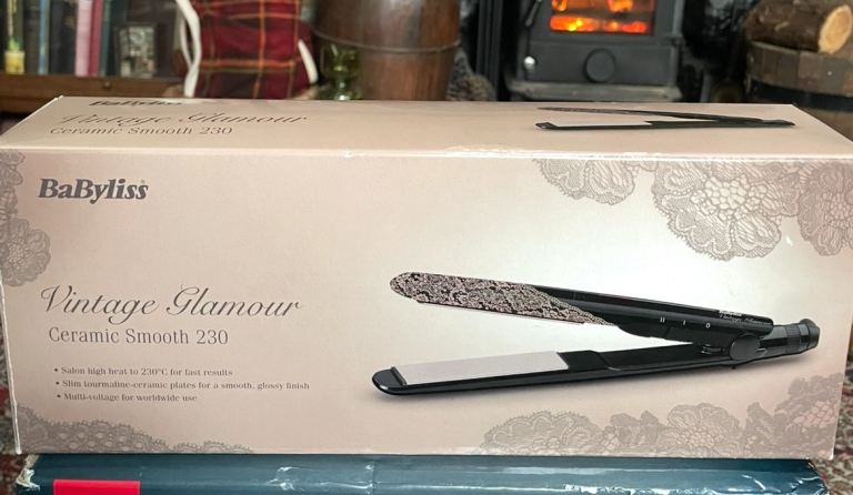 image for BaByliss Ceramic Smooth 230 Straighteners 
