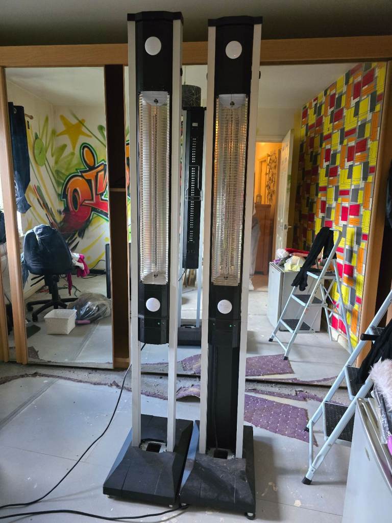 electriQ Freestanding Electric Patio Heaters - 1.8kW with 5 Heat Settings Remote and Light x2