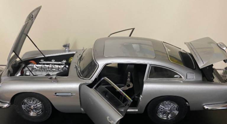 EAGLEMOSS  007 JAMES BOND DB5 - SWAP FOR OTHER MODEL BUILD KIT 