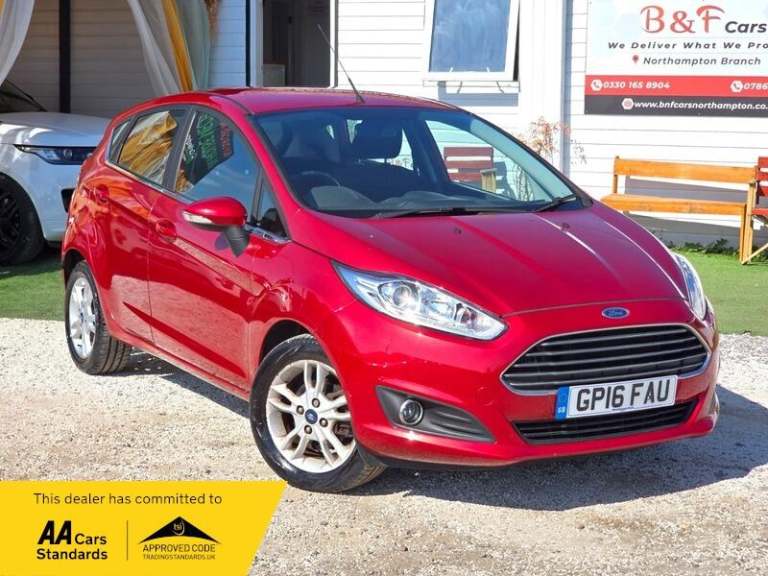 2016 Ford Fiesta 1.0T EcoBoost Zetec Powershift Euro 6 5dr HATCHBACK Petrol Automatic
