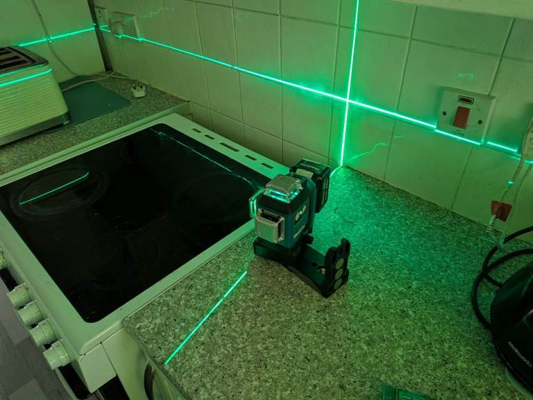 Makita laser level 