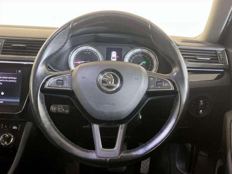 2017 Skoda Superb 2.0 TDI Laurin &amp; Klement DSG Euro 6 (s/s) 5dr Automatic Hatchback Diesel Au...