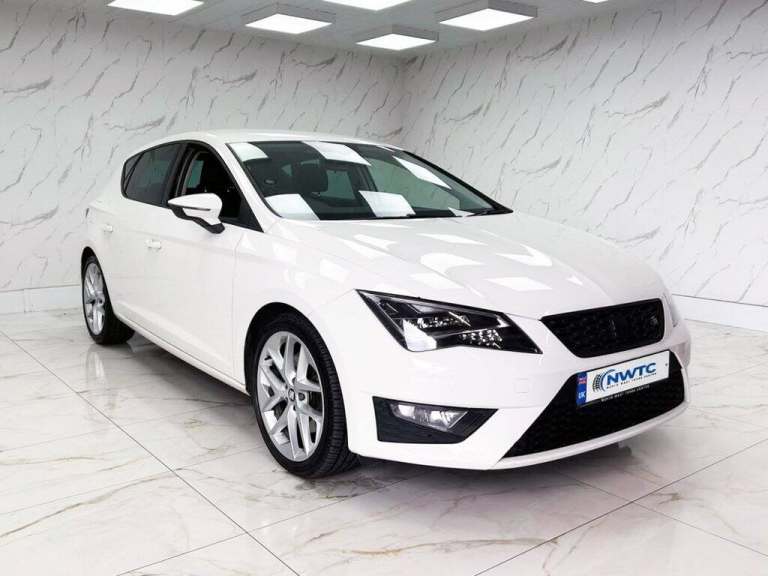 2016 SEAT Leon *AUTO!* 2.0 TDI FR Hatchback 5dr Diesel DSG Euro 6 (s/s) (184 ps) EXTENSIVE Hatchb...