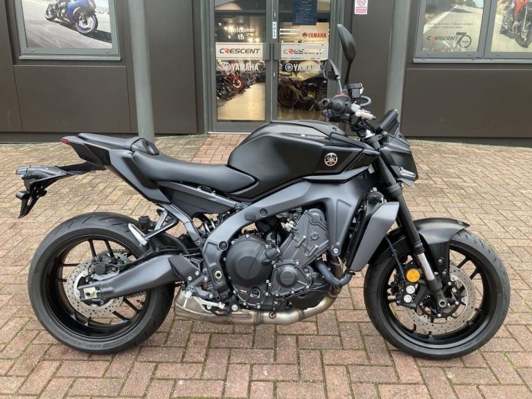 YAMAHA MT-09 - TECH BLACK - BRAND NEW - IN STOCK NOW AT CRESCENT YAMAHA!