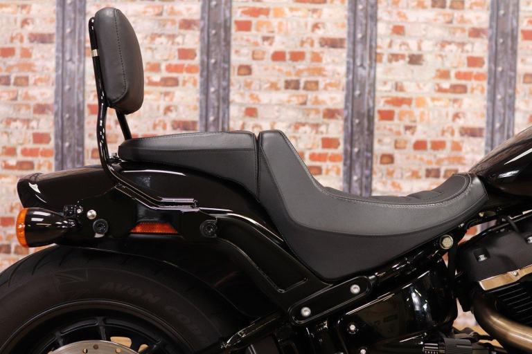 **DEPOSIT TAKEN** 2021 HARLEY FXFBS FAT BOB 114 - 11,146 MILES - SUPERB EXTRAS