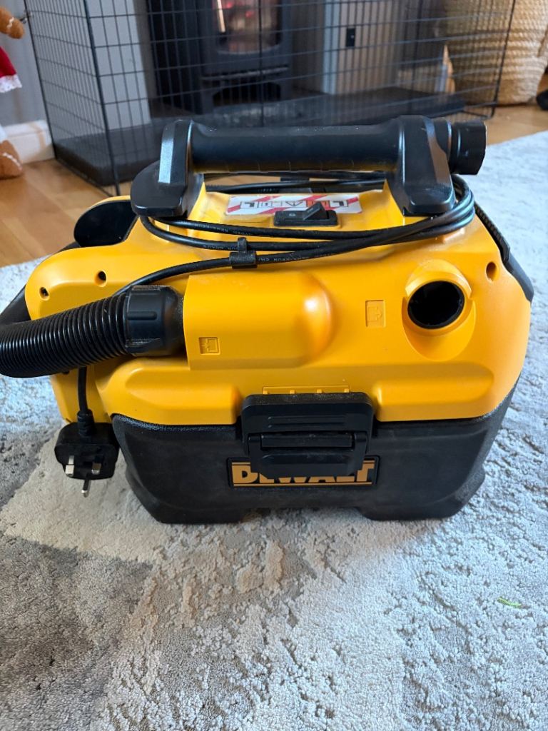 Dewalt hoover