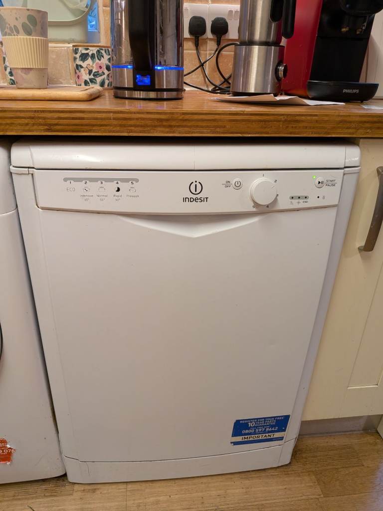 Indesit dishwasher (has fault)