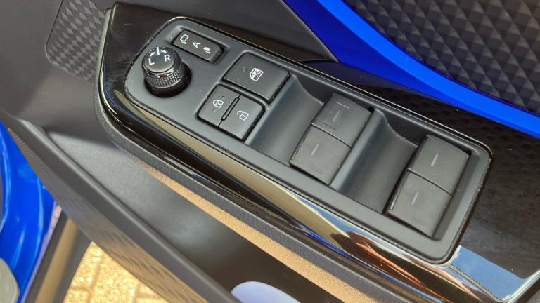 2021 Toyota C-HR 1.8 Hybrid Dynamic 5dr CVT Hybrid Hatchback Hatchback Hybrid Automatic