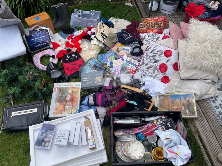 Large Job Lot of Mixed Household Items – Fair Condition