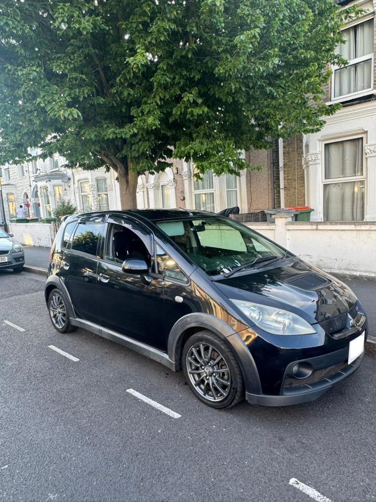 Mitsubishi colt ralliart version R