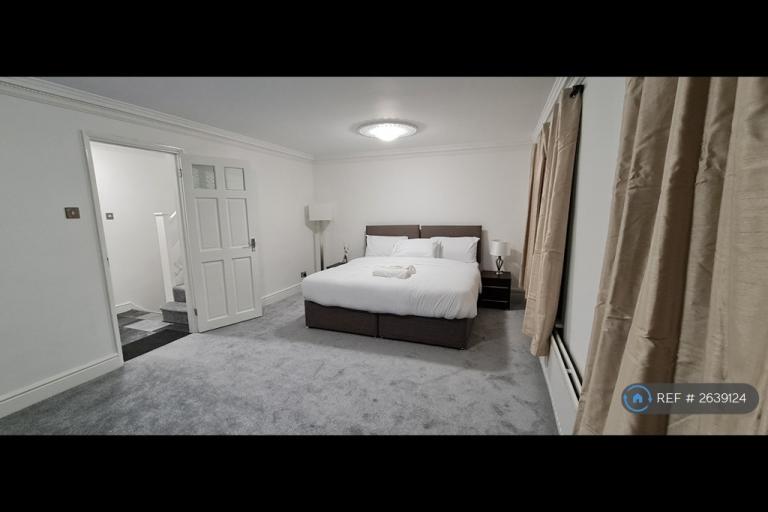 4 bedroom house in Partridge Knoll, Purley, CR8 (4 bed) (#2639124)