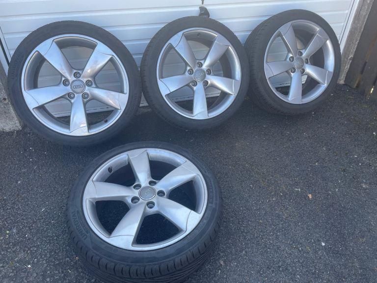 Audi 18" x4 Rotor Alloy Wheels 7.5J ET54 225/40 Uniroyal Rainsport 5's