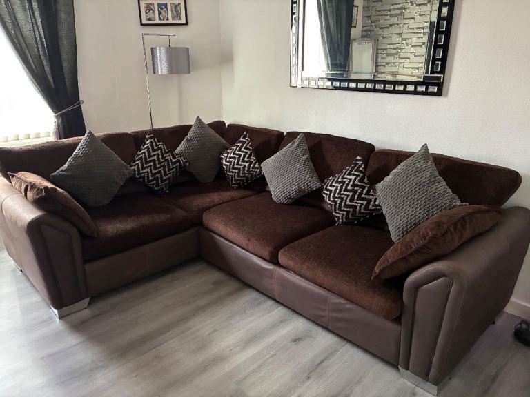 Left hand corner suite 