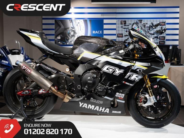 YAMAHA R1 TRACK BIKE 2020 - ROAD REGISTERED - MASSIVE SPEC - STUNNING CONDITION