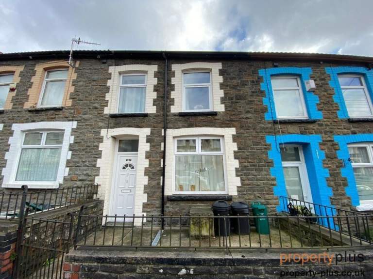 Double Room – Ferndale – Bills Included – UC Considered