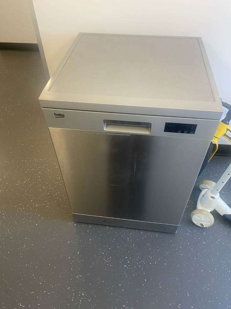 Beko DFN16R10X Freestanding Dishwasher