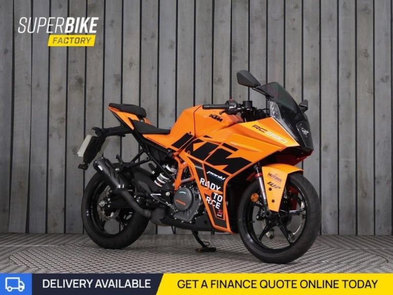 2023 23 KTM RC 390