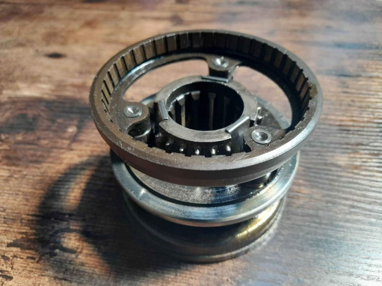 Landrover series gearbox 3rd - 4th synchro unit OFFERS 