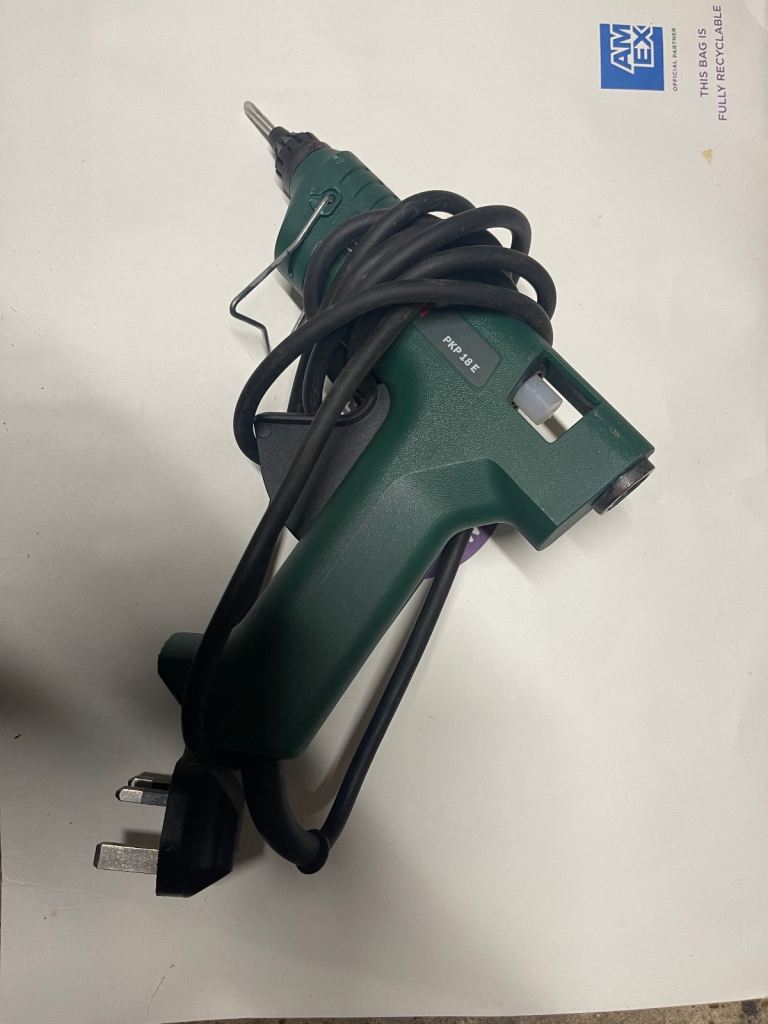 Bosch Glue gun - working 