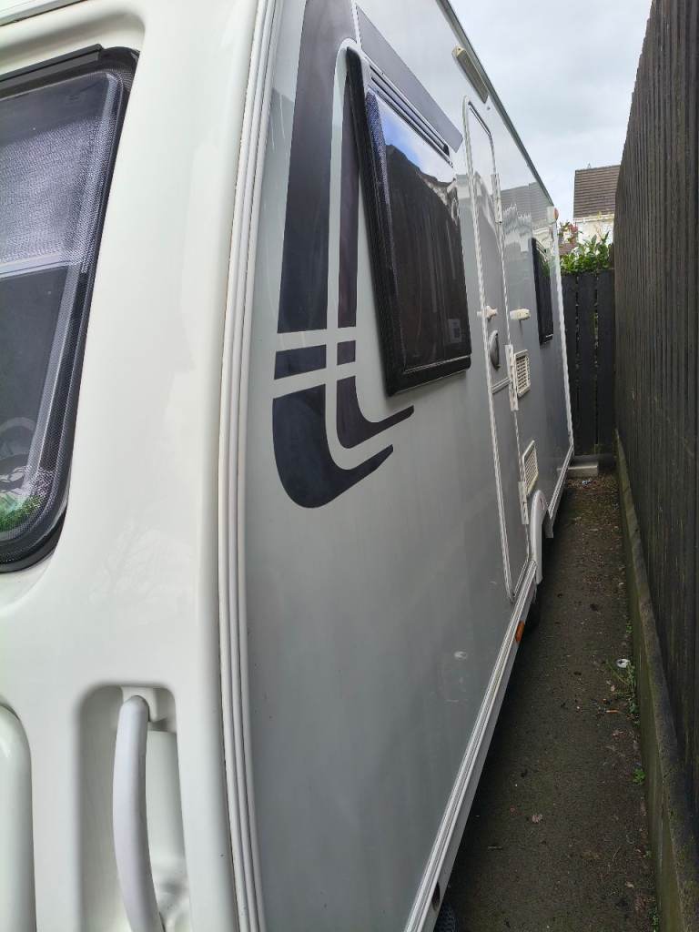 Lunar Venus 4 berth lightweight caravan 2013