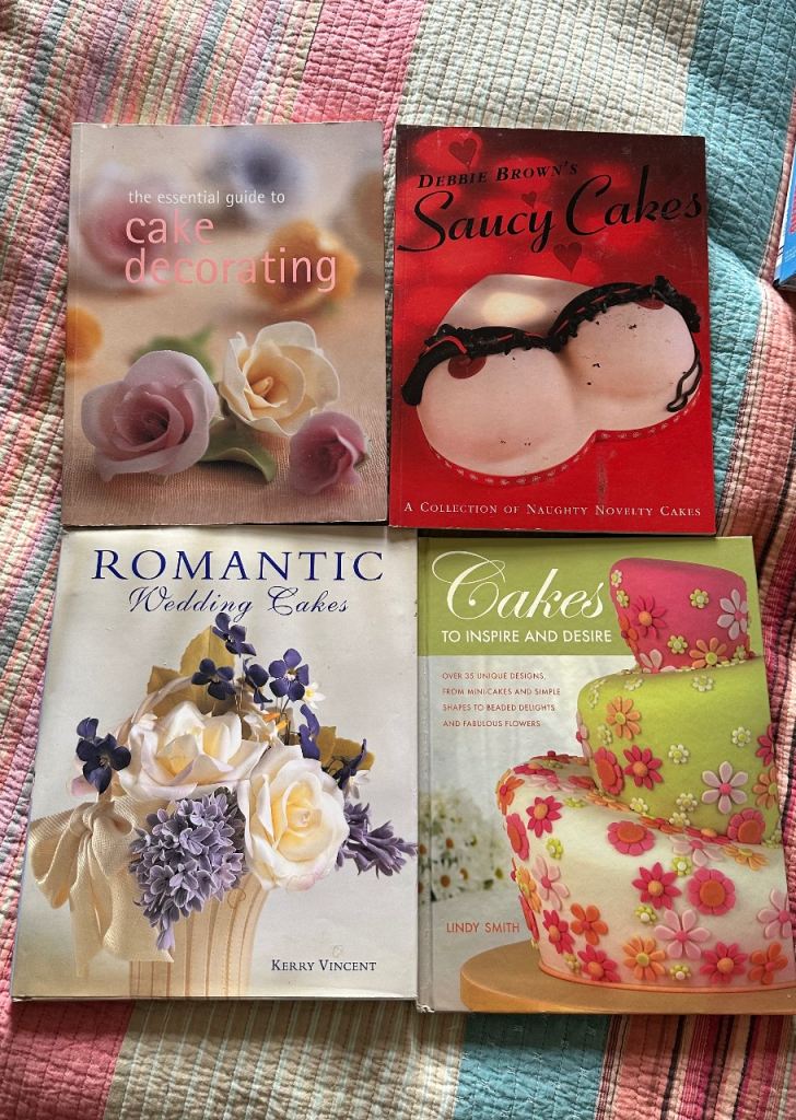 Cake decorating books x 4