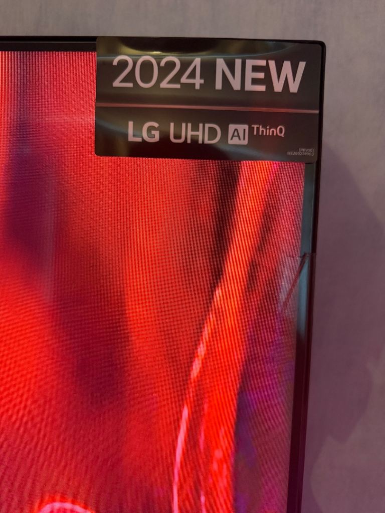LG UHD AI ThinQ LED 2024