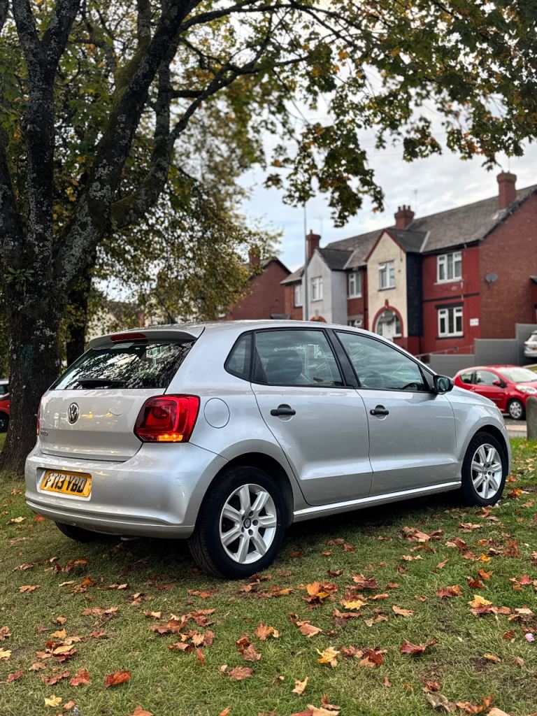 Volkswagen, POLO, Hatchback, 2013, Manual, 1198 (cc), 5 doors