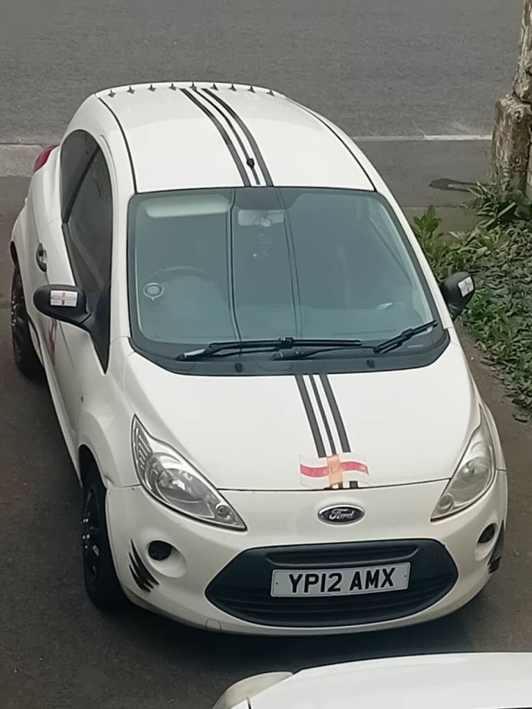 Ford, KA, Hatchback, 2012, Manual, 1242 (cc), 3 doors