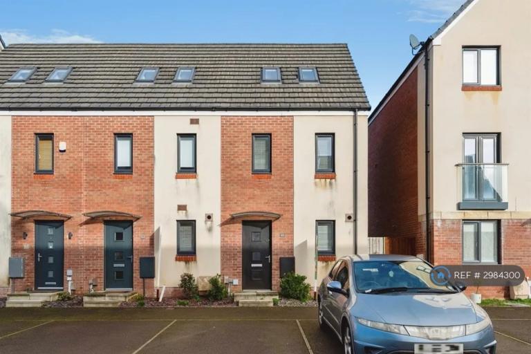 3 bedroom house in Golwg Y Garreg Wen, Swansea, SA1 (3 bed) (#2984300)