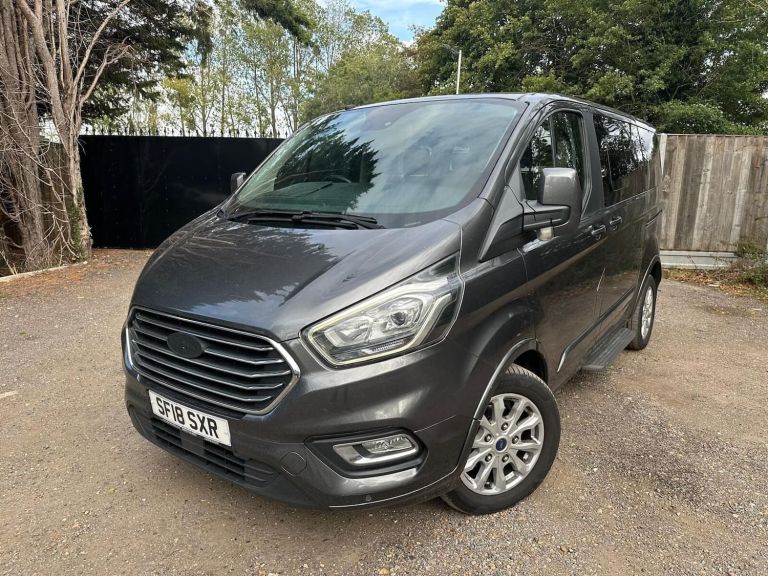 2018 Ford Tourneo Custom 2.0 EcoBlue 130ps Low Roof 8 Seater Titanium MPV DIESEL Manual