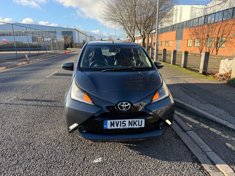Toyota, AYGO, Hatchback, 2015, Manual, 998 (cc), 5 doors