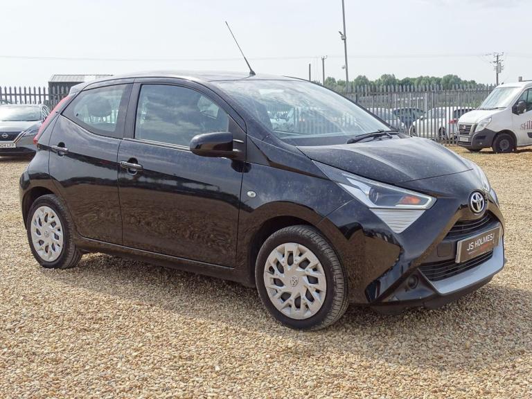 2021 Toyota AYGO 1.0 VVT-i X-Play TSS 5dr x-shift HATCHBACK PETROL Automatic