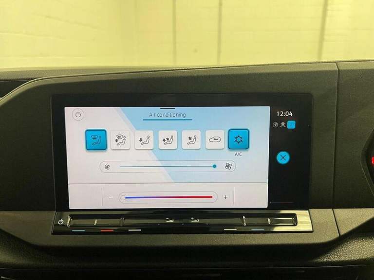 2022 Volkswagen Caddy 2.0 TDI 102PS Commerce Plus Van PANEL VAN DIESEL Manual