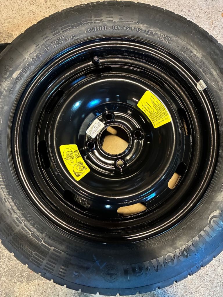 Fiat Grande Panda/Citroen C3 2024. Spare wheel and toolkit package, brand new.